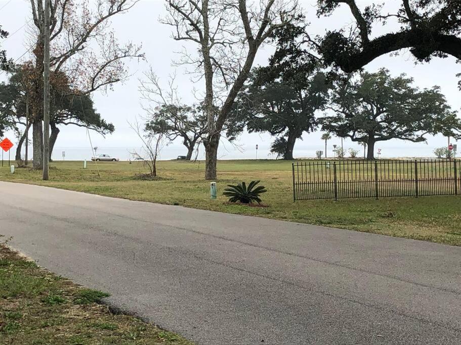 Shady Oaks Beach House With Beautiful Ocean Views! Gulfport Exterior foto